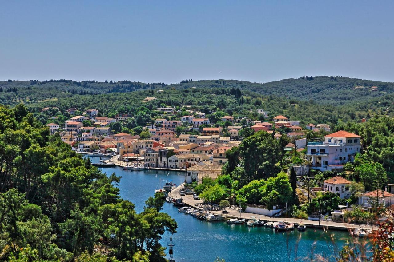Villa Plagia Гайос Экстерьер фото