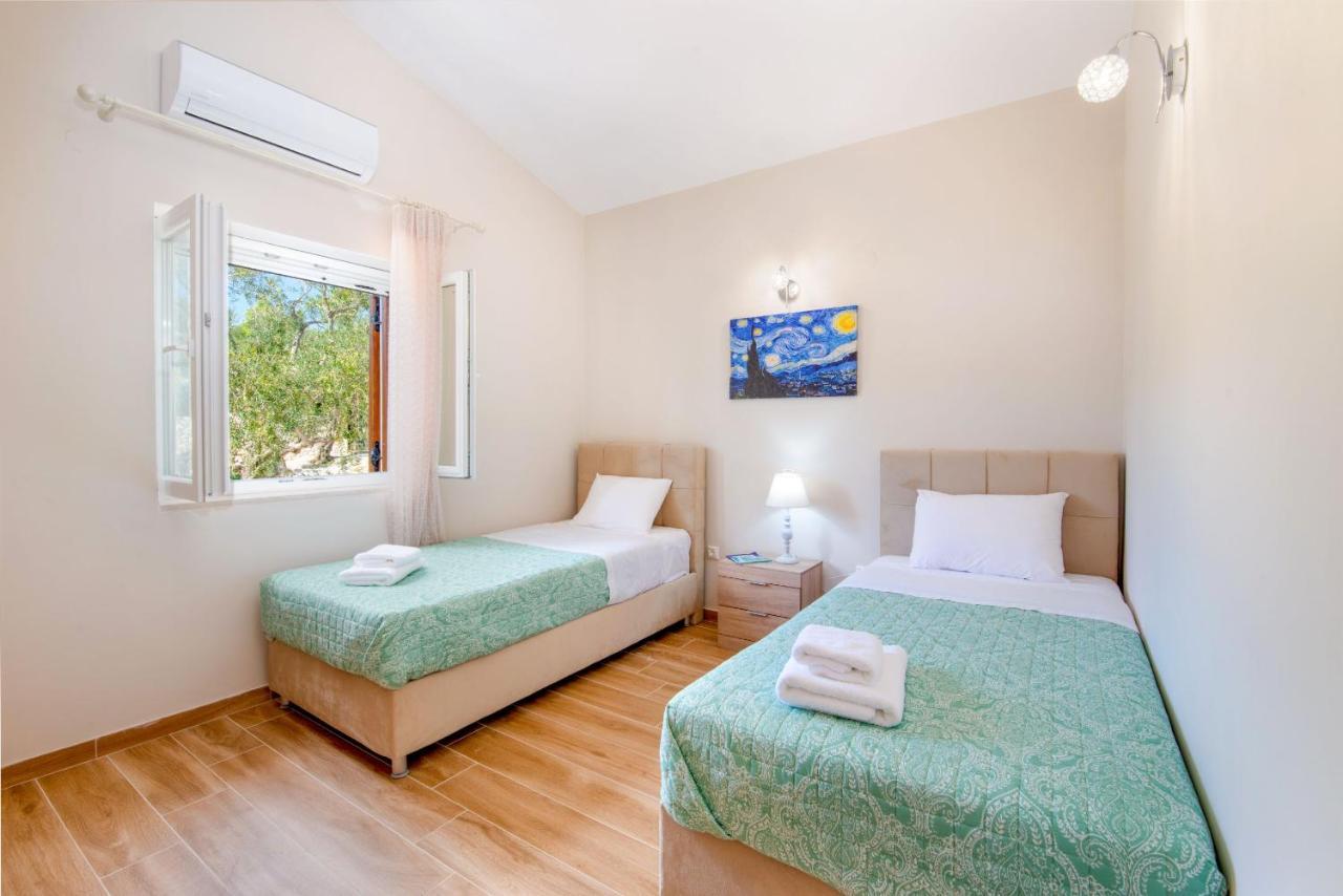 Villa Plagia Гайос Экстерьер фото